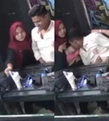 Desi College Lover Sucking Boobs at Restaurent Viral Video