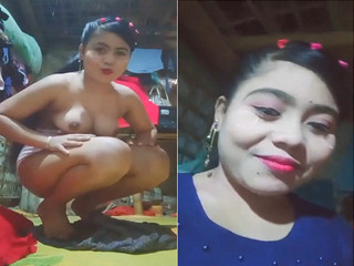 Desi Girl Shows Her Boobs and Pussy Viral MMS